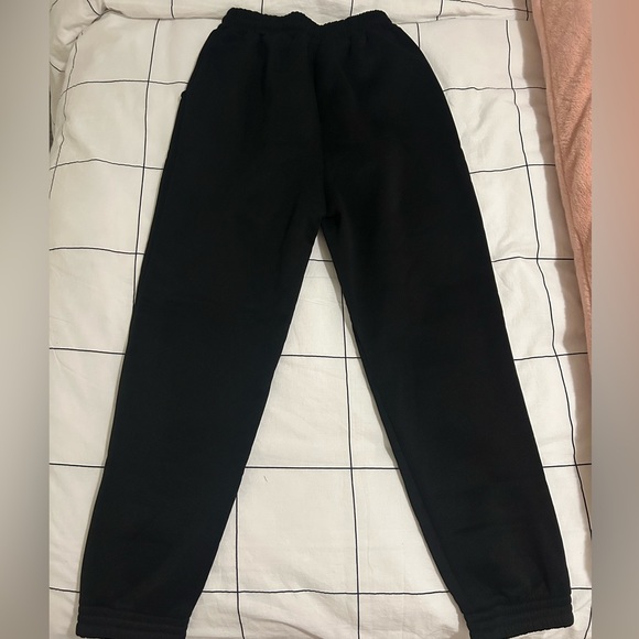 SHEIN - SWEATPANTS (XS) - Picture 3 of 8